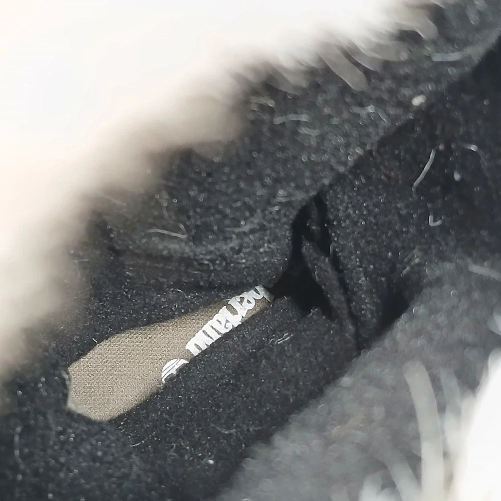 Timberland Boots Women 9 White Faux Fur Insulated Waterproof Winter Snow